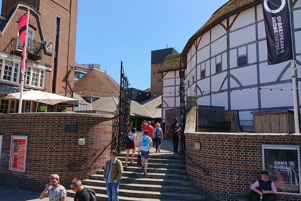 Globe theatre Globe theatre