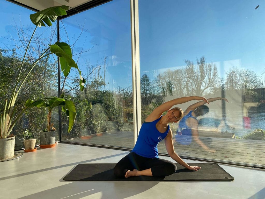 Pilates Mermaid Exercise – Your Step by Step How to Guide!