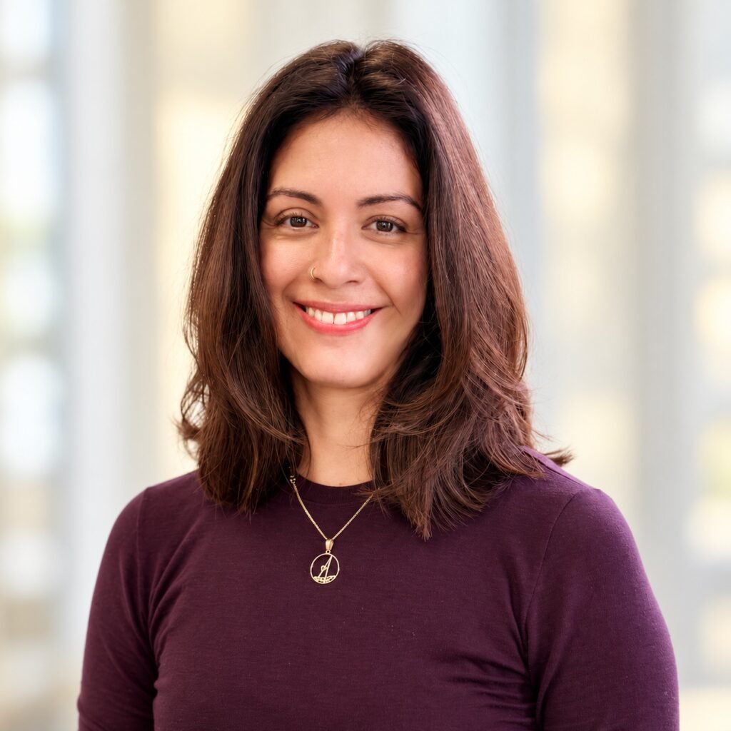 Giuliana Fierro — Chartered Physiotherapist, Complete Pilates